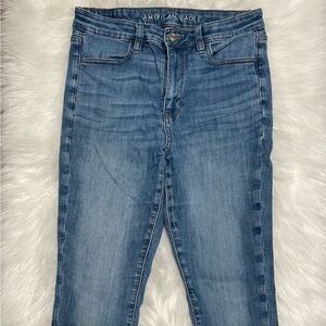 American Eagle size X short.